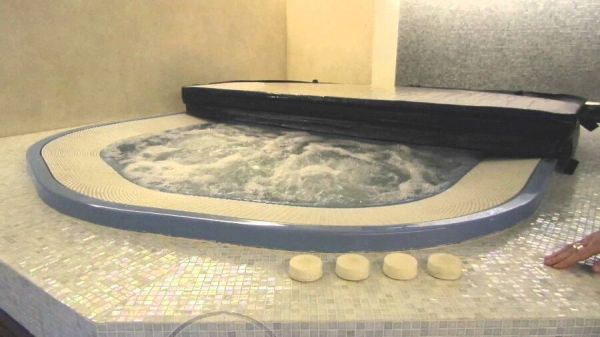 SPA бассейн JACUZZI SIENNA EXPERIENCE (Италия), 257 X 219 X 98 cm