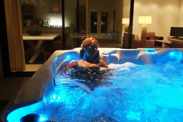 Spa бассейн PassionSpas Felicity (Нидерланды), 213 х 213 х 91 cm