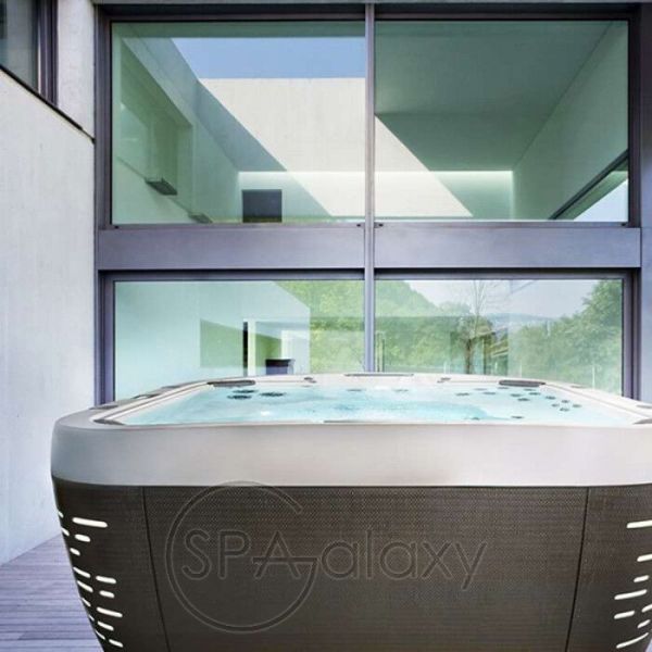 SPA бассейн JACUZZI Luxury J-575 (Италия), 231 х 231 х 92 cm