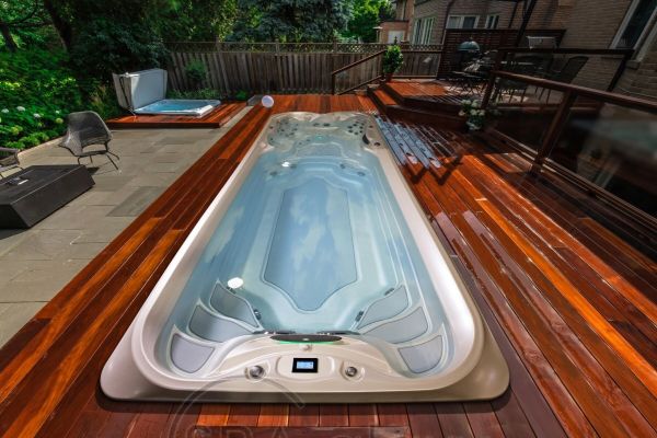 SPA бассейн JACUZZI POWERPRO J-19 (Италия), 564 x 236 x 134 cm