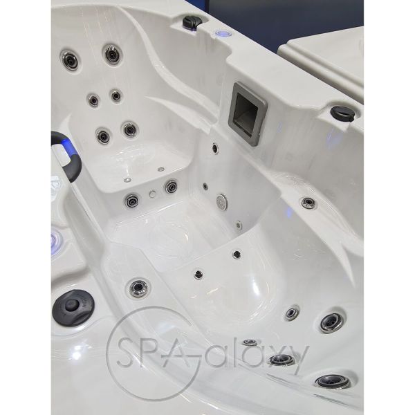 Spa бассейн Whirlcare A-Edition Impression (Германия), 222×123×84 см