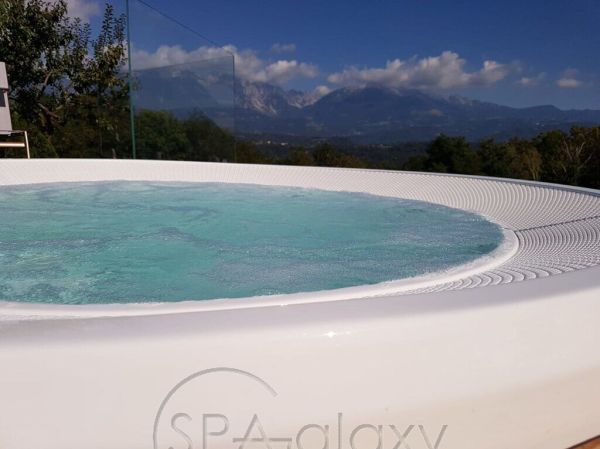 Spa бассейн Lasur Spa Infiniti Round (Австралия), Ø240 x 100 cm