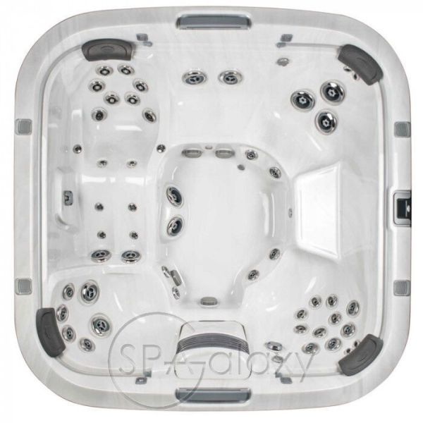 SPA бассейн JACUZZI Luxury J-575 (Италия), 231 х 231 х 92 cm