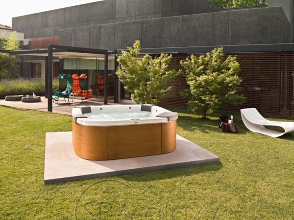 SPA бассейн JACUZZI DELOS PRO SOUND (Италия), 215 х 190 x 80 см