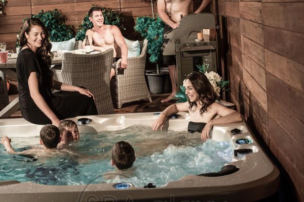 SPA бассейн Vortex Spas Aquagym Max Extreme (Австралия), 449 × 231 × 130 см