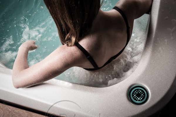 SPA бассейн Vortex Spas Aqualap Extreme (Австралия), 585×230×130 см
