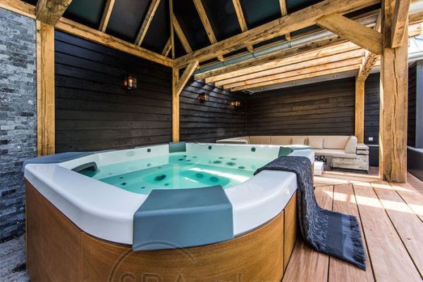 SPA бассейн JACUZZI SANTORINI PRO (Италия), 230 х 215 x 90 cm