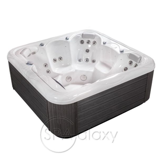 SPA бассейн Wellis Venus (Венгрия), 215 × 215 × 87 cm