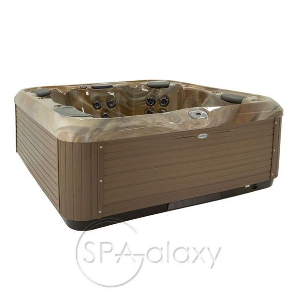 SPA бассейн Villeroy & Boch X-Series Spa X7L (Германия), 224 x 224 x 91 cm