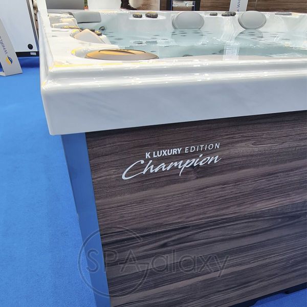 Spa бассейн Whirlcare K-Luxury Edition Champion (Германия), 236×236×92 см
