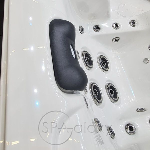Spa бассейн Whirlcare E-Edition Time Out (Германия), 215×215×90 см