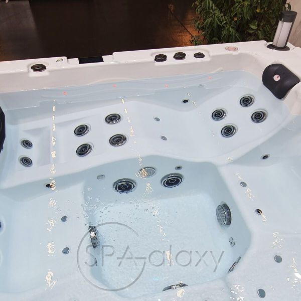 Spa бассейн Whirlcare E-Edition Home (Германия), 229×229×91 см