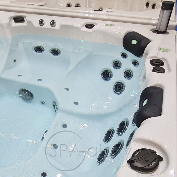 Spa бассейн Whirlcare E-Edition Home (Германия), 229×229×91 см