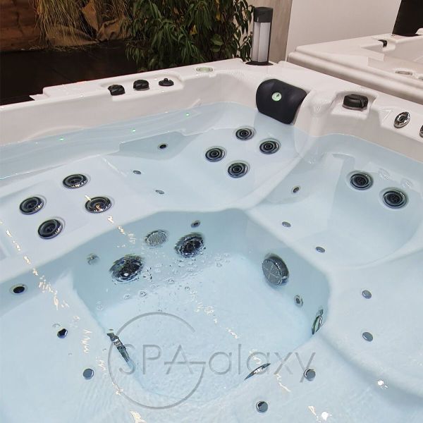 Spa бассейн Whirlcare E-Edition Home (Германия), 229×229×91 см