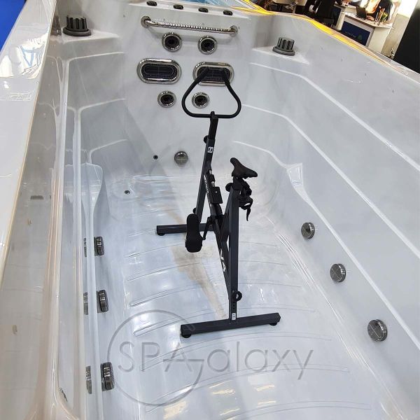 Spa бассейн Whirlcare Swim Spa Edition Wellpower (Германия), 592x232x160 см