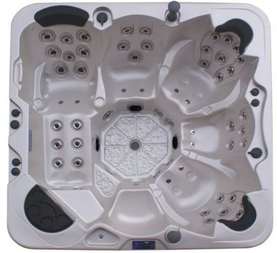 Piscina SPA IQUE Gold Trinidad (Suedia), 220 x 220 x 96 cm