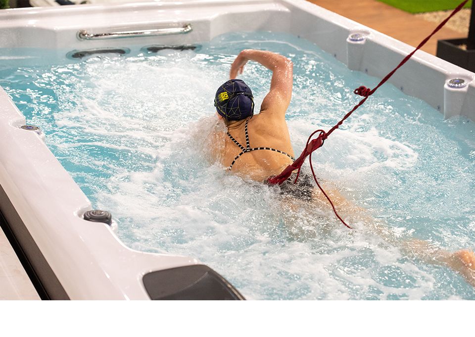 Înot și hidromasaj pe tot parcursul anului (spa cu piscină)